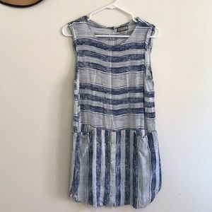 3/$25 Summer springtime, indigo/ white flowy dress